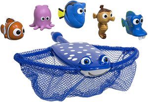 4. SwimWays Finding Dory Mr. Ray's Dive and Catch Game