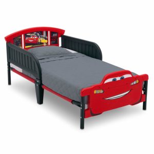 3. Delta Children 3D-Footboard Toddler Bed