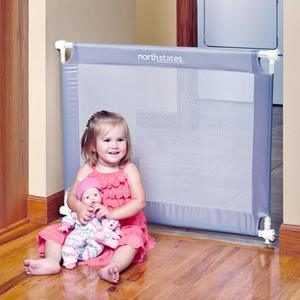 5. Toddleroo by North States Portable Traveler Baby Gate