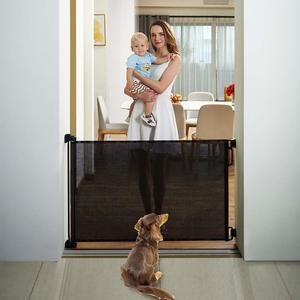 6. EasyBaby Products Indoor Outdoor Retractable Baby Gate