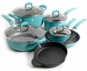 #2. The Pioneer Woman Vintage Speckle 10 Piece Cookware Set