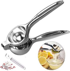 #6. RASSE Lemon Squeezer