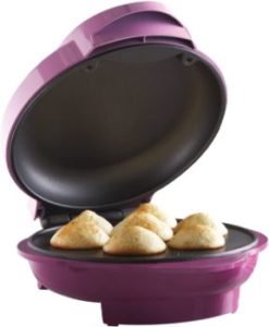 5. Brentwood Mini Cupcake Maker