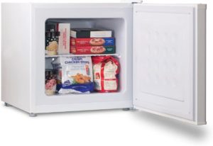 3. Commercial Cool CCUK12W Upright Freezer