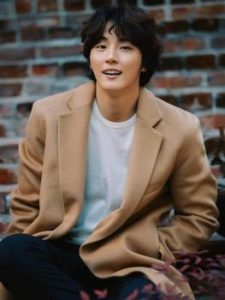 3. Yoon Shi-yoon