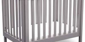 Mini Cribs for Your Lovely Baby