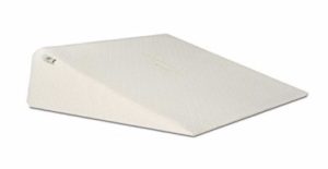 #5. Zuma Therapeutic Foam Pillow