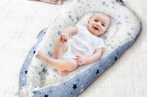 7. NiceTime Baby Loungers – Portable Super Soft Cosleeping Baby Bed