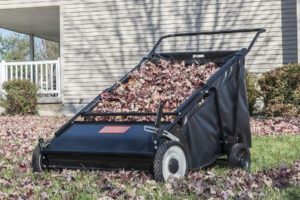 8. Agri-Fab Inc 45-0570 30-Inch Push Lawn Sweeper